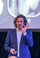 Dr. Daniel Černý